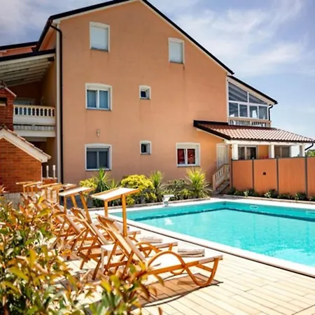펜션 Foric - Two Bedroom 1 *